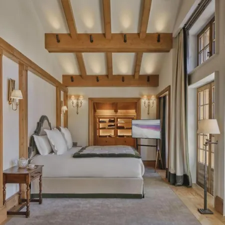 Top Chalet In